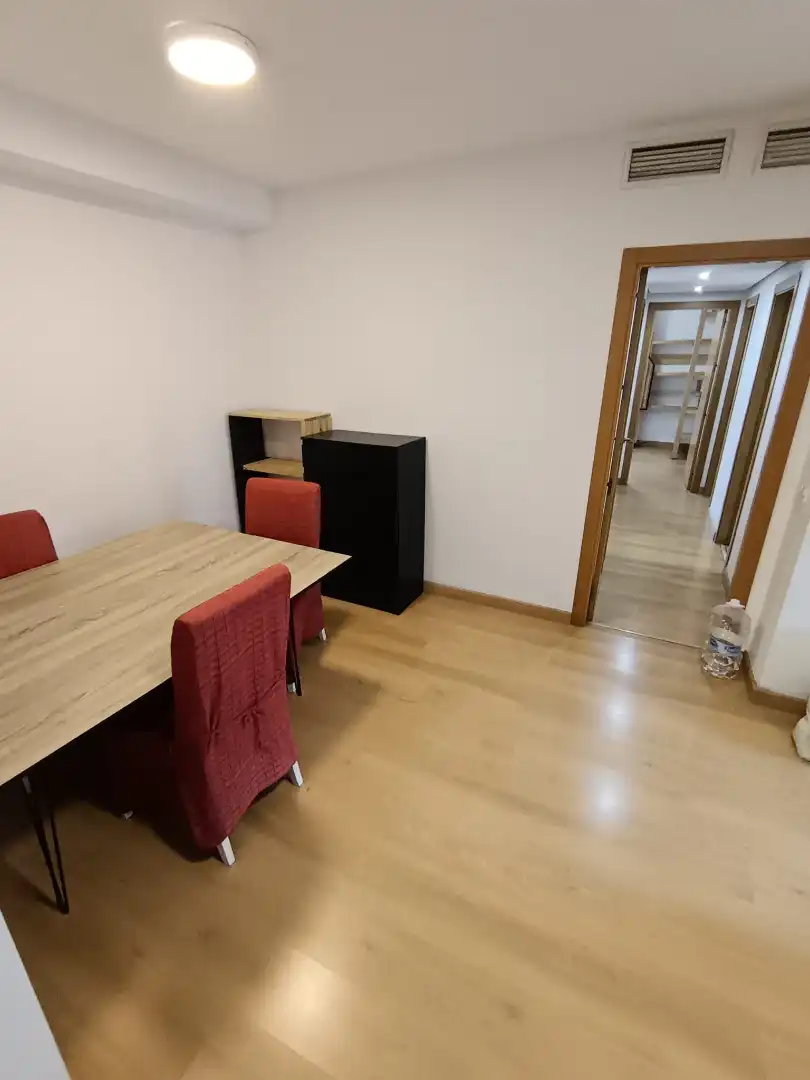 Piso de 90 m² en Murcia