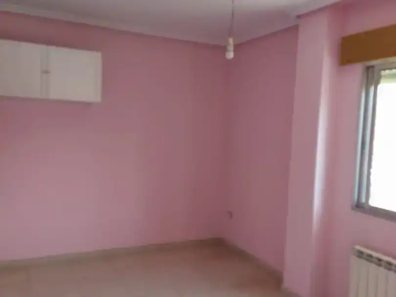 Habitación 120 m², Plasencia