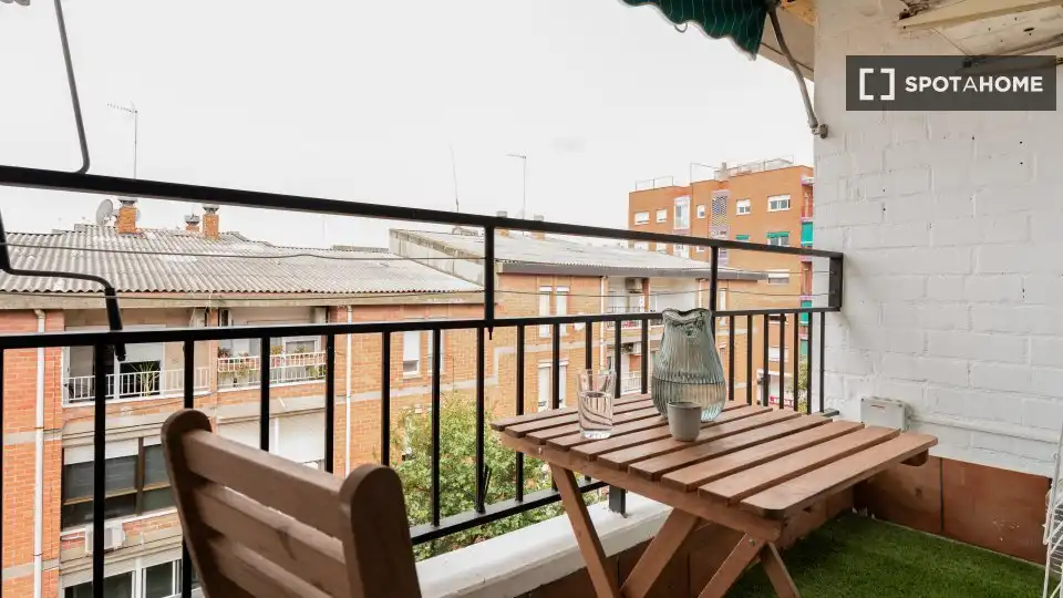 Habitación 87 m², Sabadell