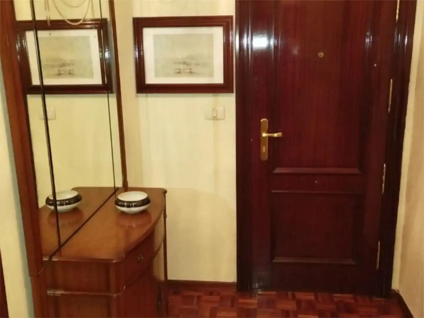 Piso de 90 m² en Ourense