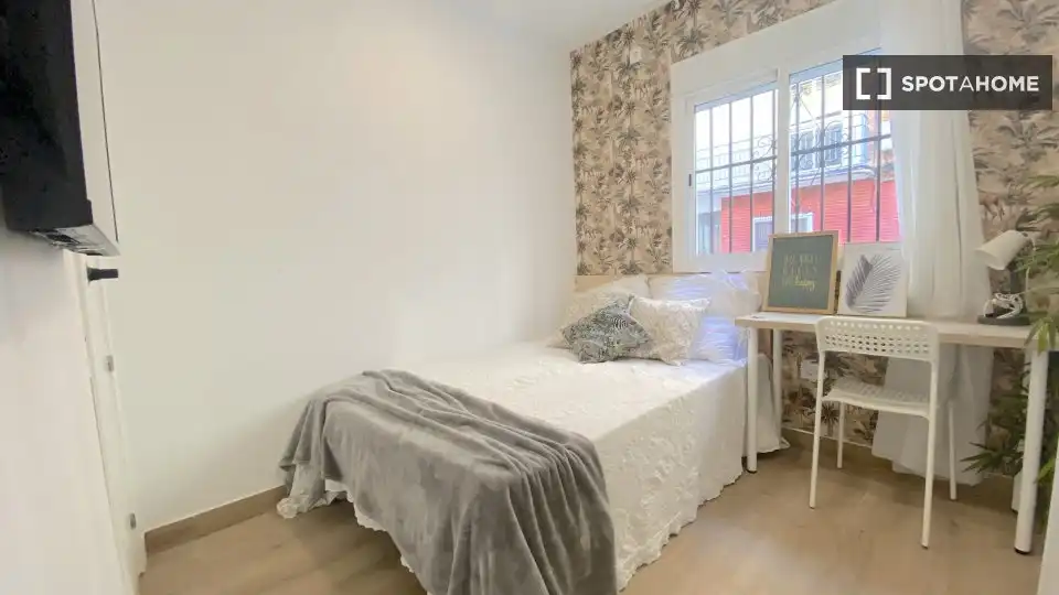 Habitación 230 m², Sevilla