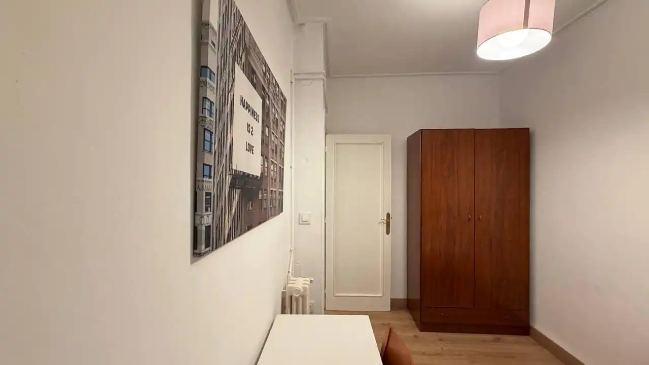 Piso de 95 m² en Ourense