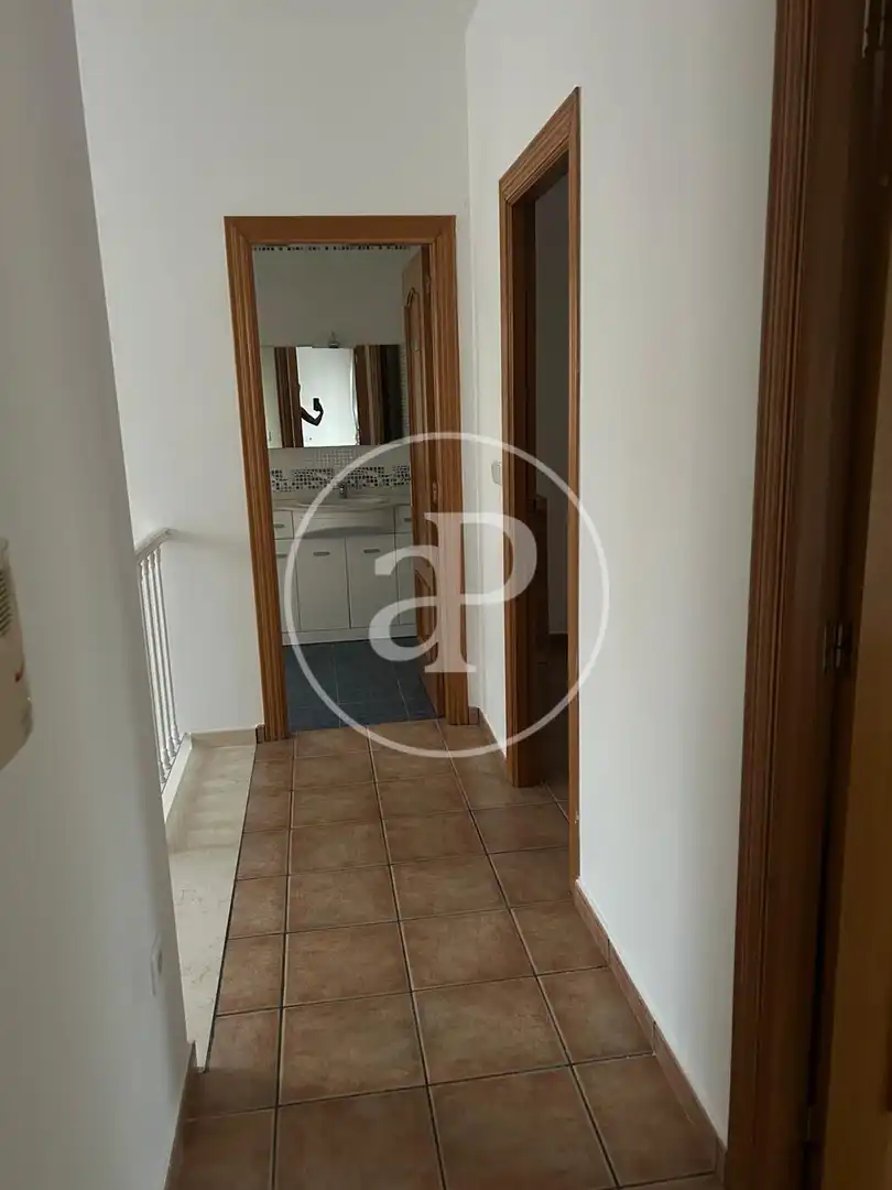 Pis de 200 m² a Riba-roja de Túria