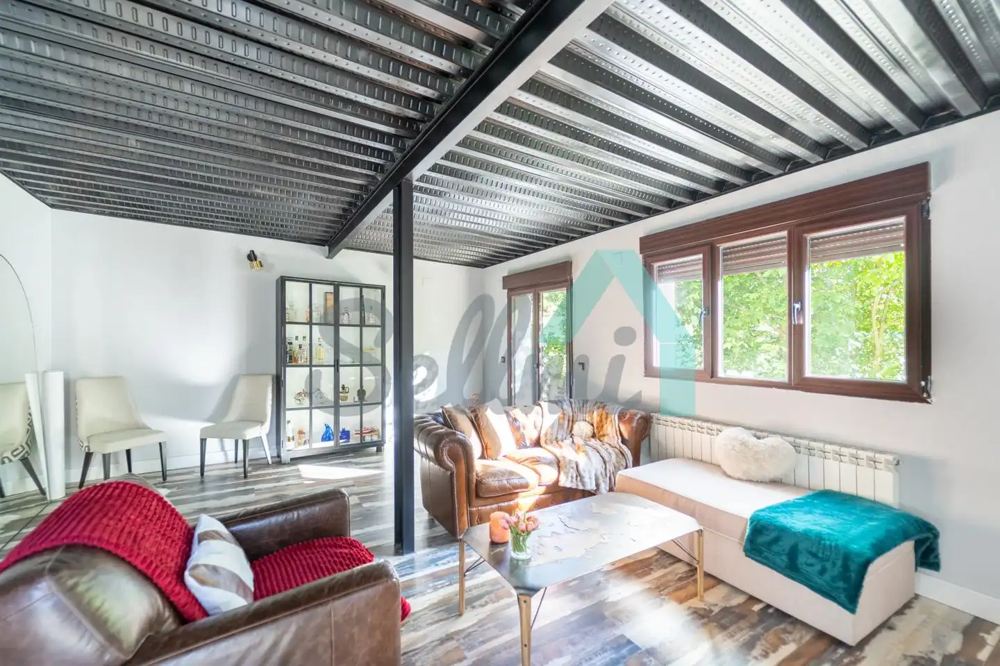 Piso de 200 m² en Mieres