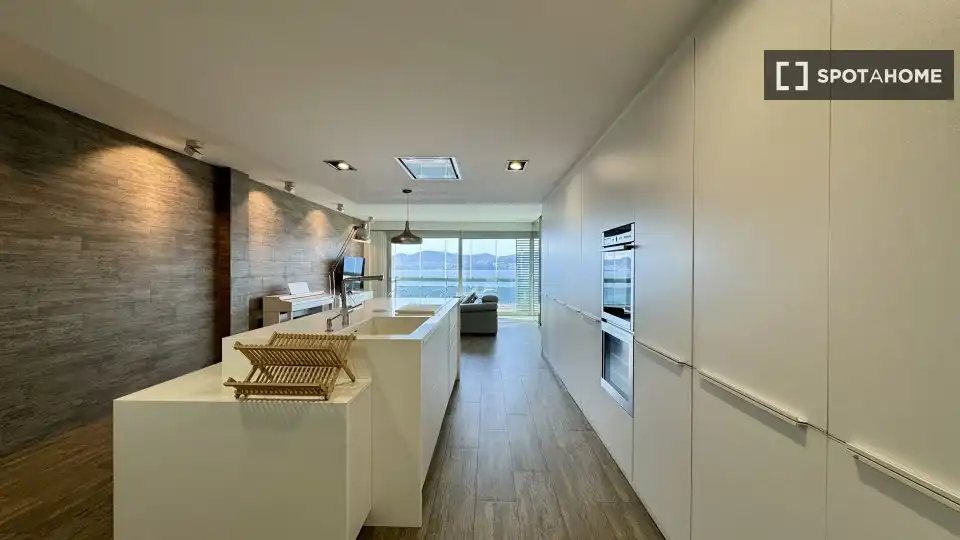 Habitación 92 m², Vigo