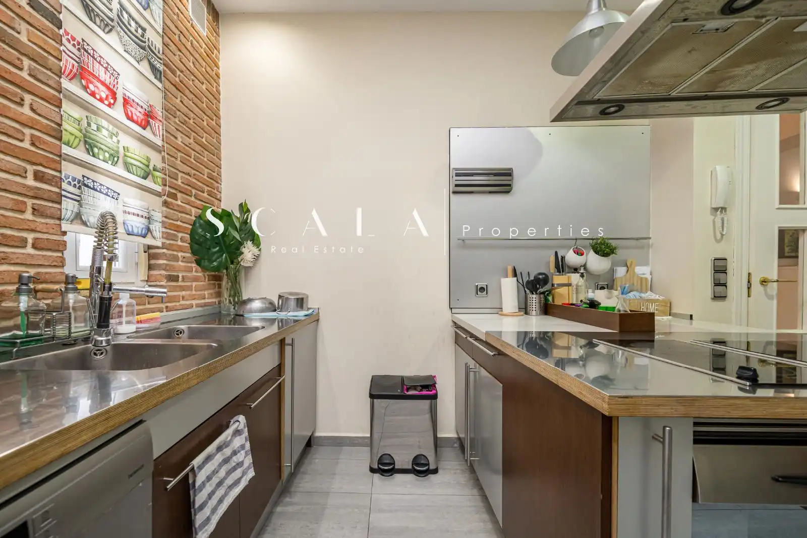 Wohnung 111 m² in Madrid
