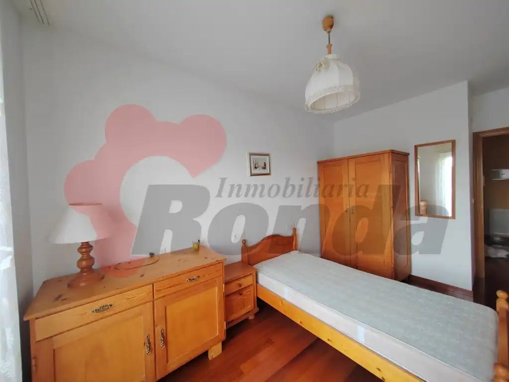 Piso de 157 m² en Lugo