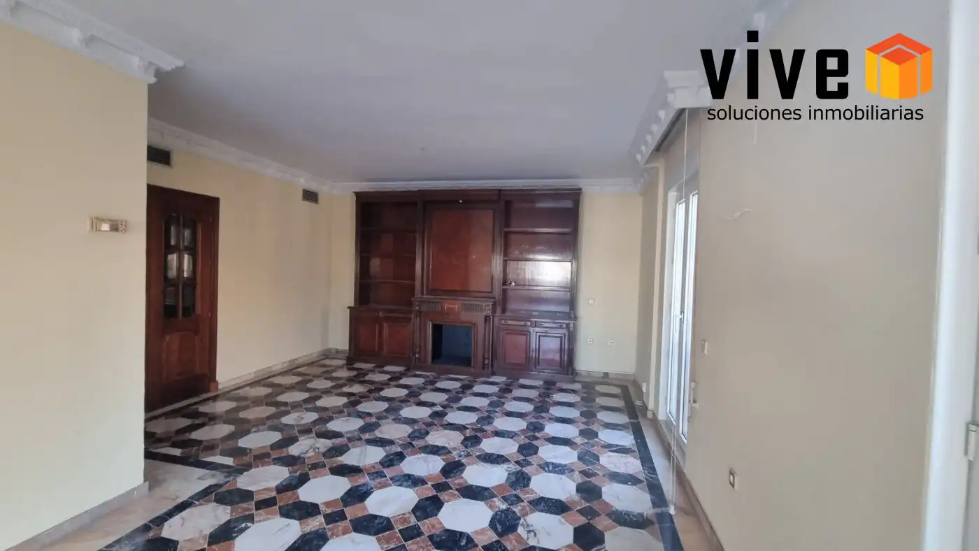Appartamento 170 m² a Siviglia