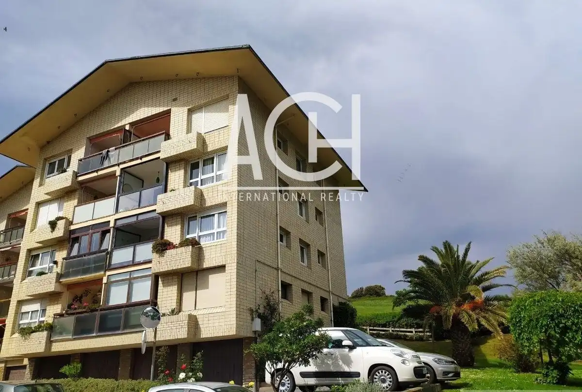 Piso de 90 m² en Sopela