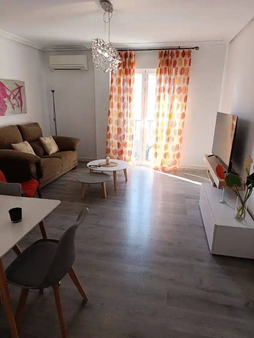 Piso de 100 m² en Baeza