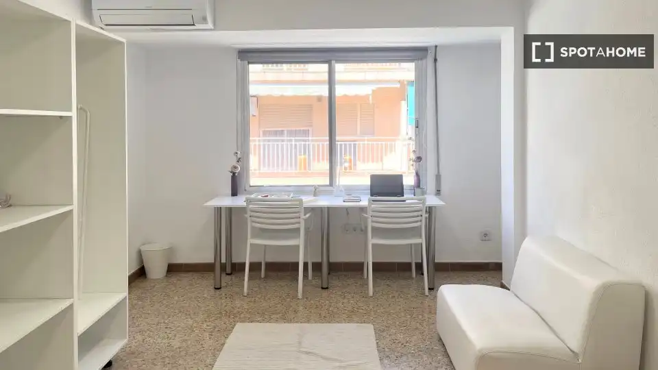 Habitación en alquiler, Burjasot