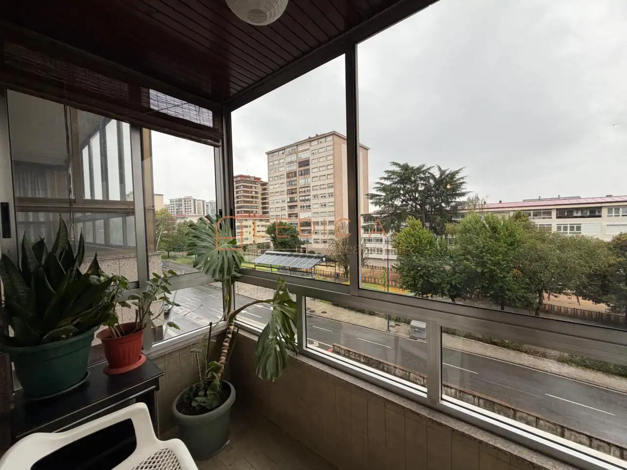 Piso de 90 m² en Vigo