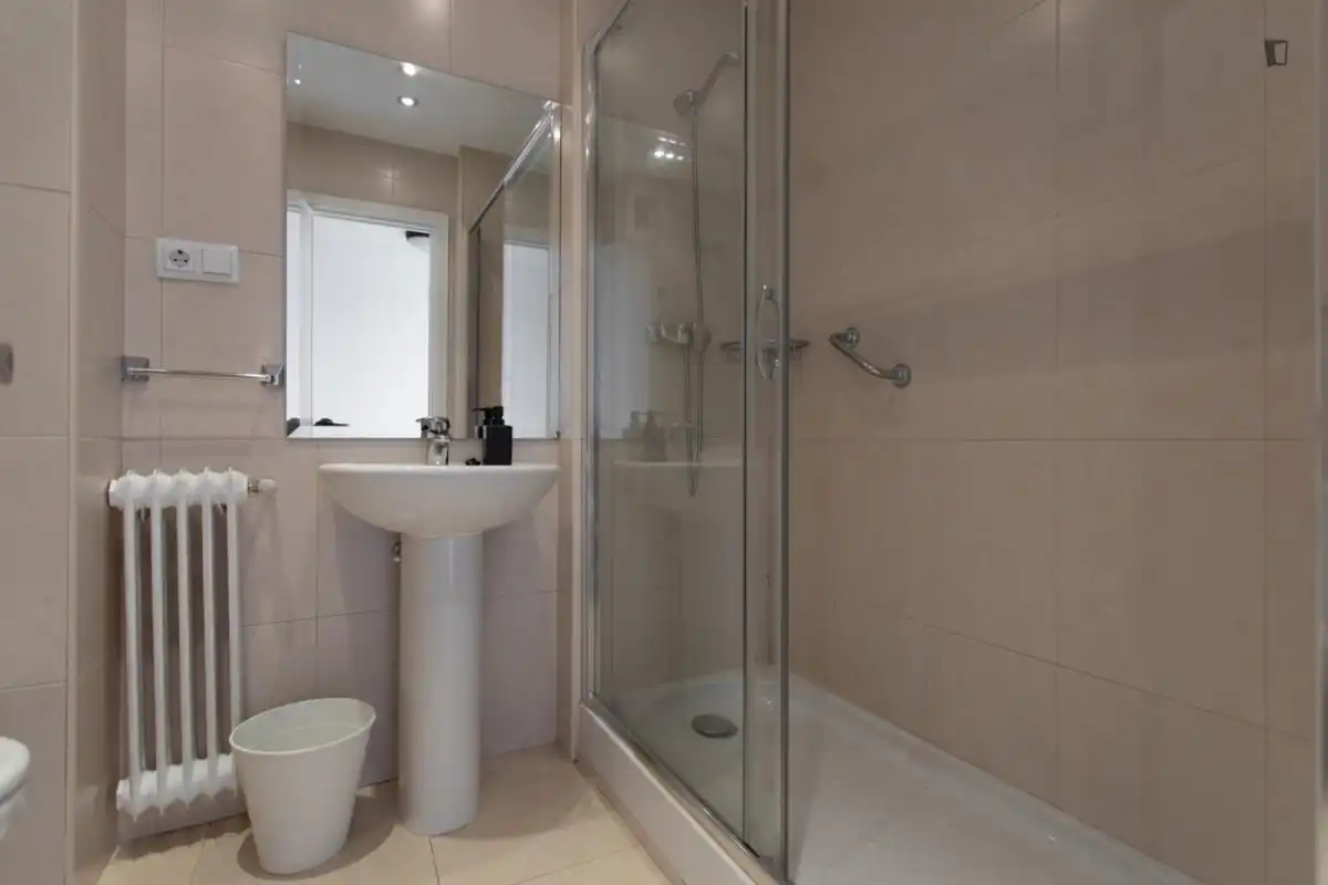 Habitació de lloguer, Madrid