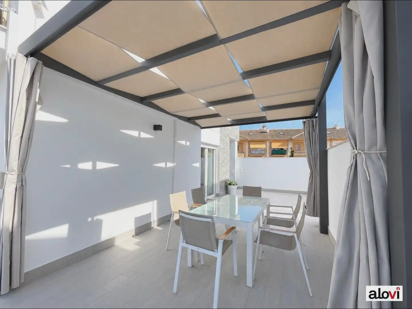 Casa de 240 m² a Ogíjares