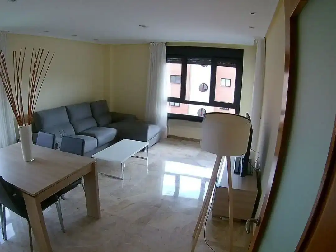 Piso de 80 m² en Almería