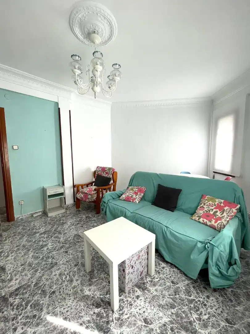 Piso de 95 m² en Zaragoza