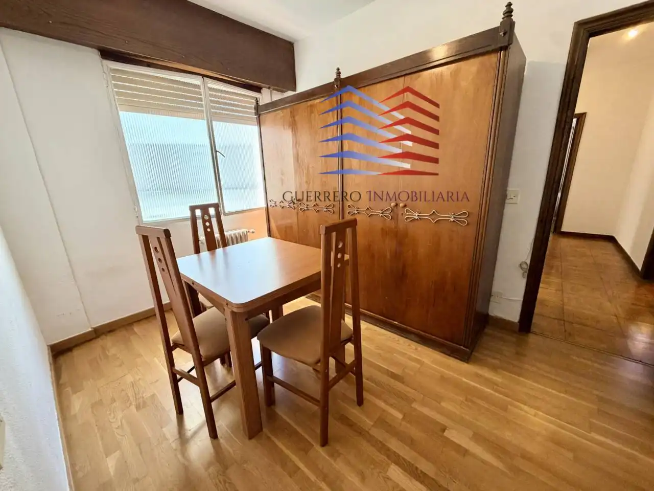 Piso de 130 m² en Ourense