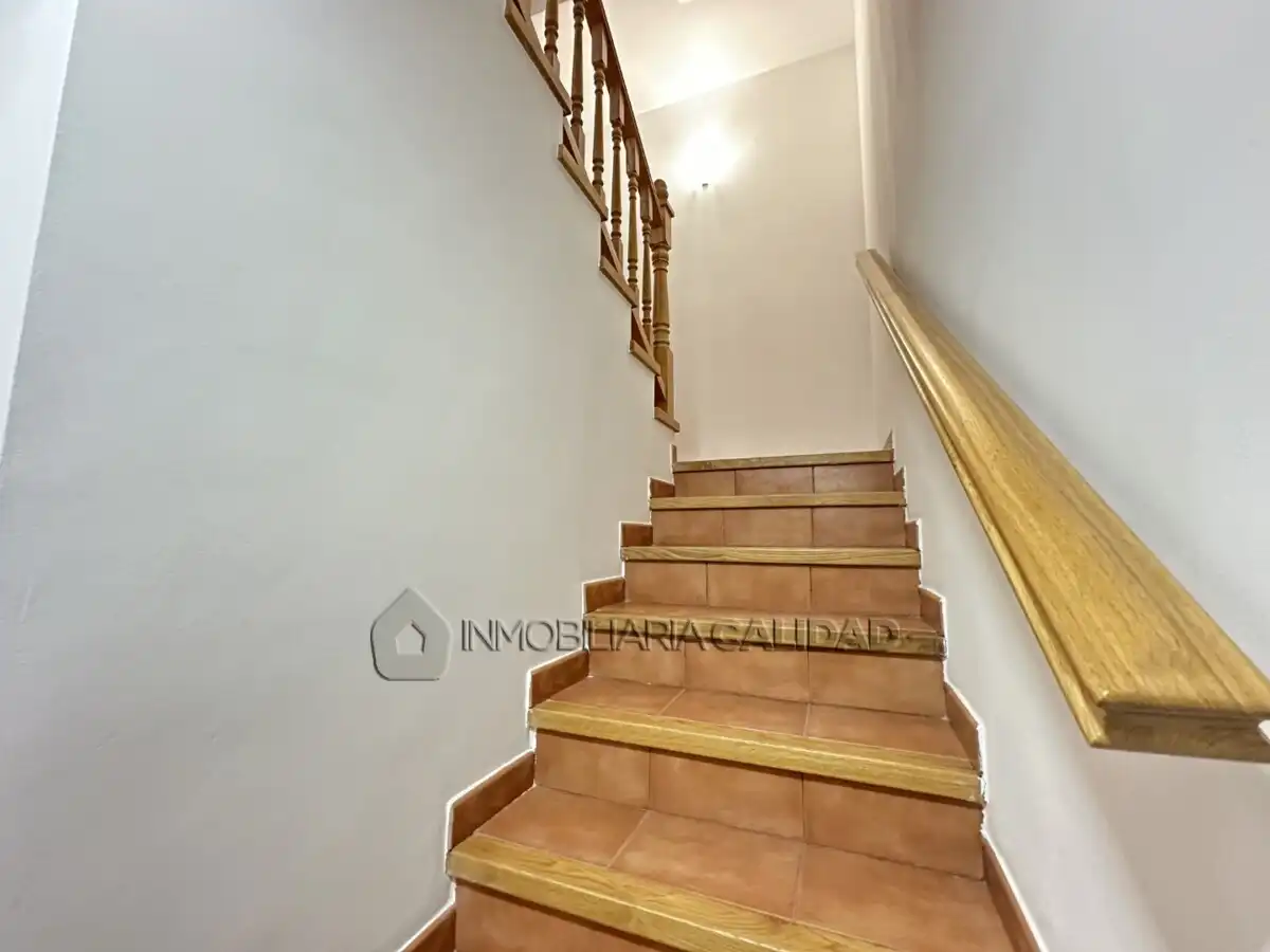 Casa de 201 m² en Villagonzalo Pedernales