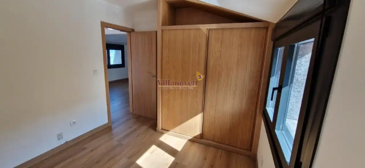 Piso de 98 m² en Vigo