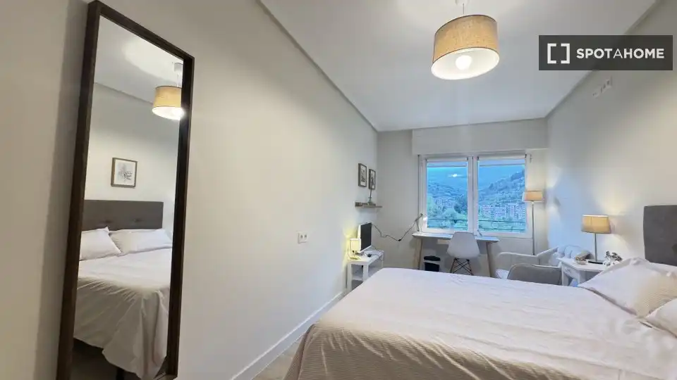 Habitación 104 m², Bilbao