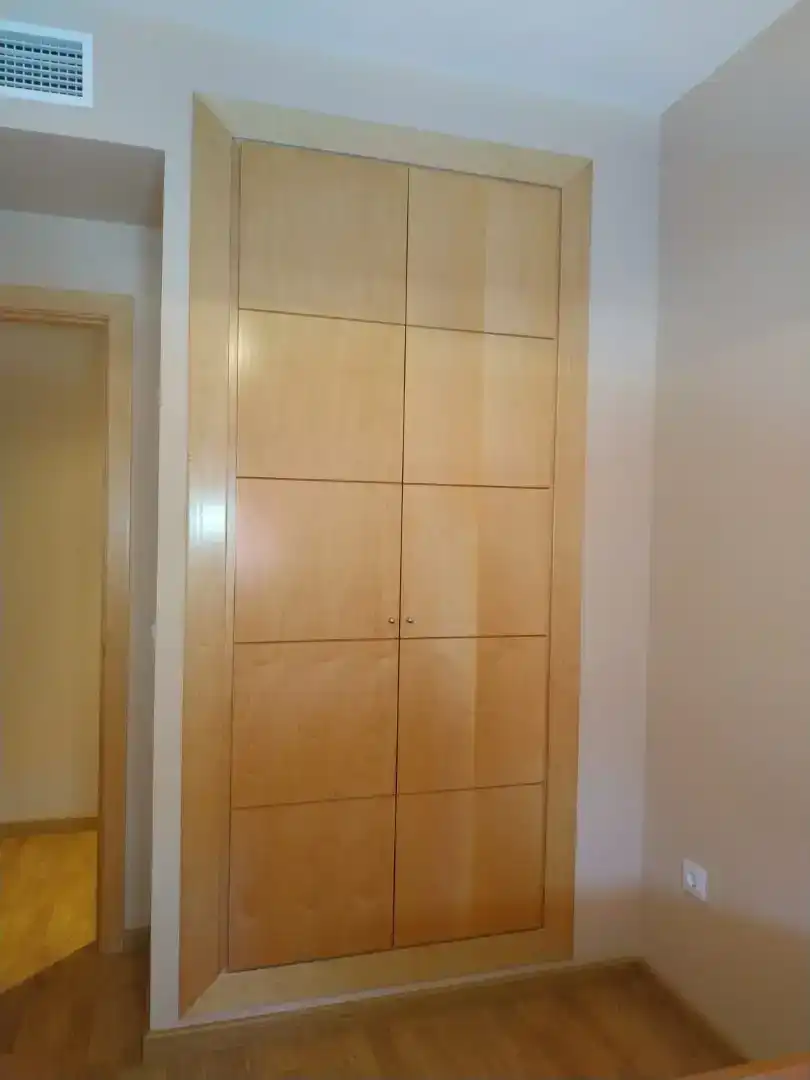 Piso de 77 m² en Carmona