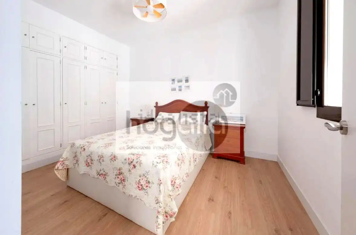Piso de 75 m² en Sevilla