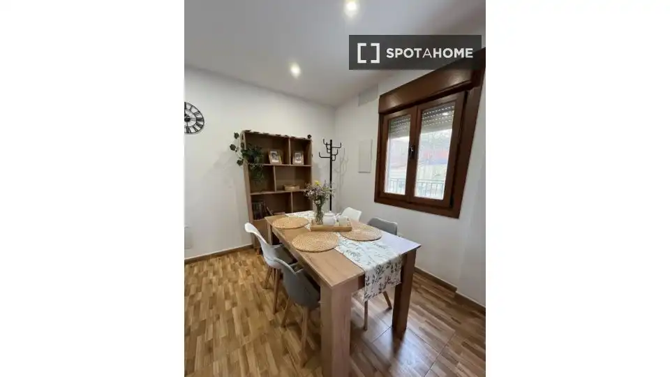 Habitación 86 m², Vigo