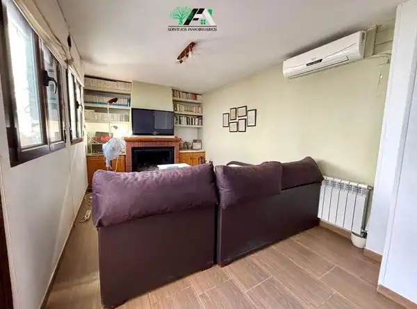 Casa de 217 m² en Baeza