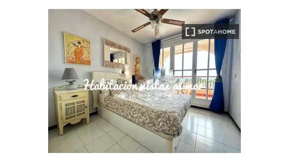 Habitación 105 m², Santa Pola