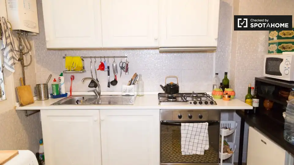 Habitación 90 m², Barcelona