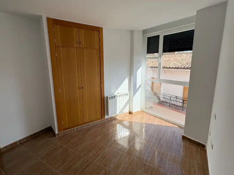 Piso de 90 m² en Villarejo de Fuentes