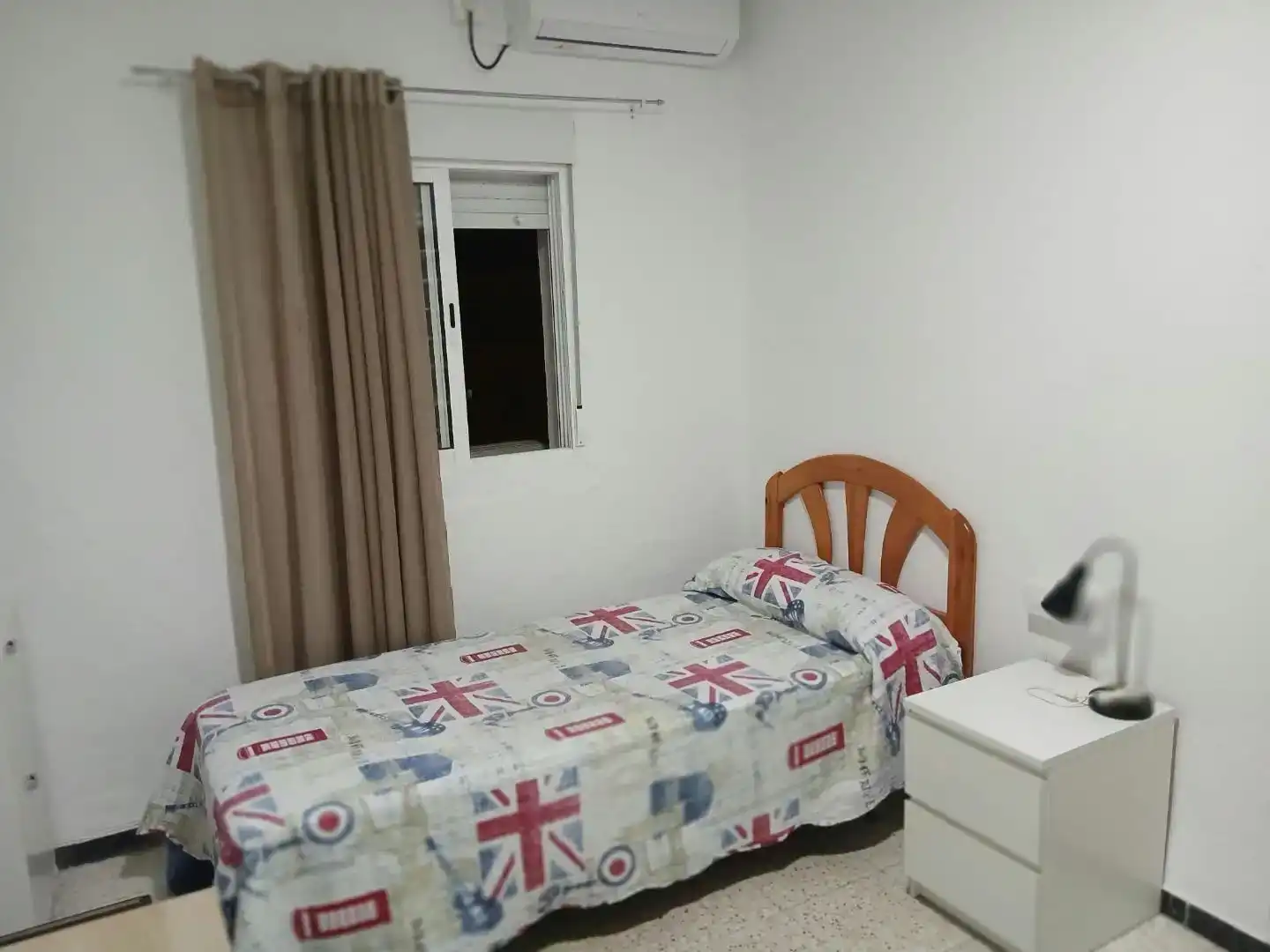 Piso de 70 m² en Sevilla