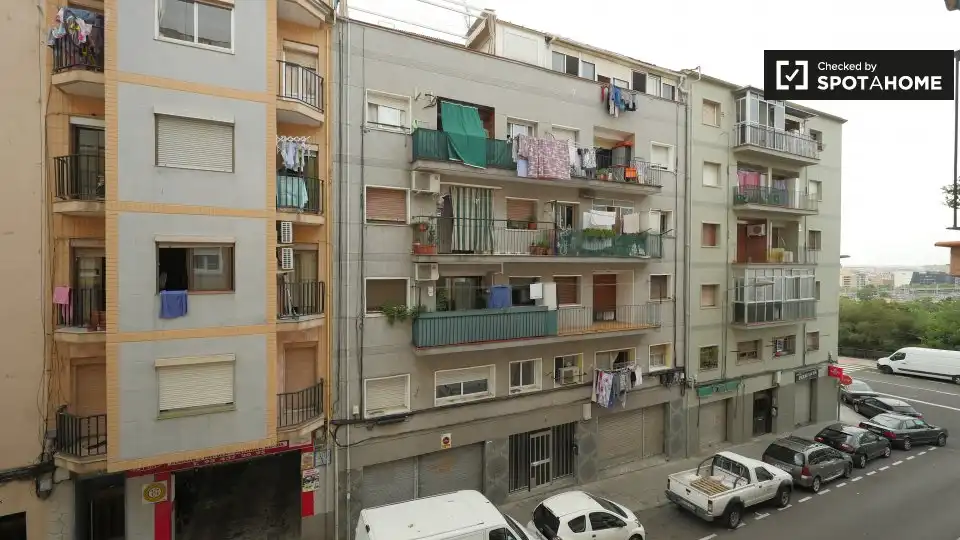 Habitación en alquiler, l'Hospitalet de Llobregat