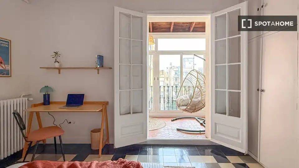 Habitación 250 m², Barcelona