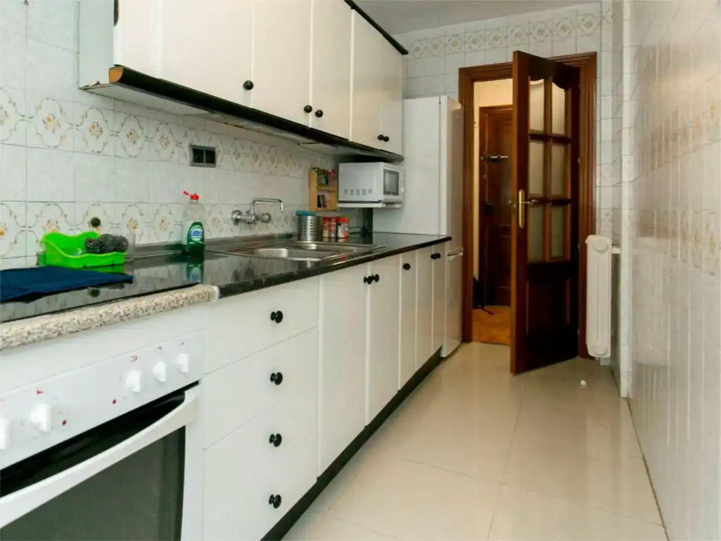 Zimmer 70 m², Granada