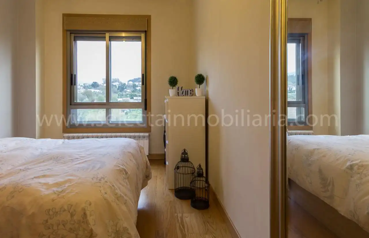 Piso de 90 m² en Pontevedra