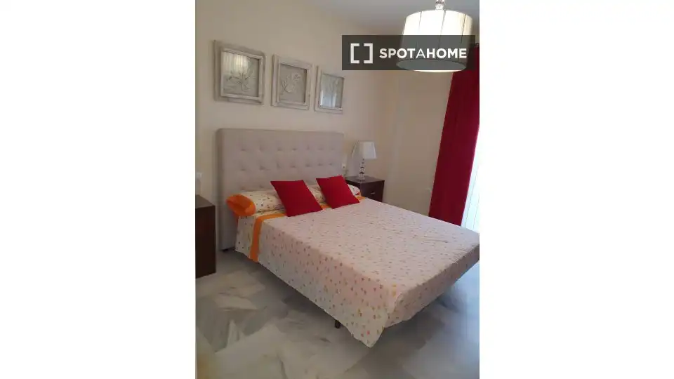 Habitación 104 m², Rota