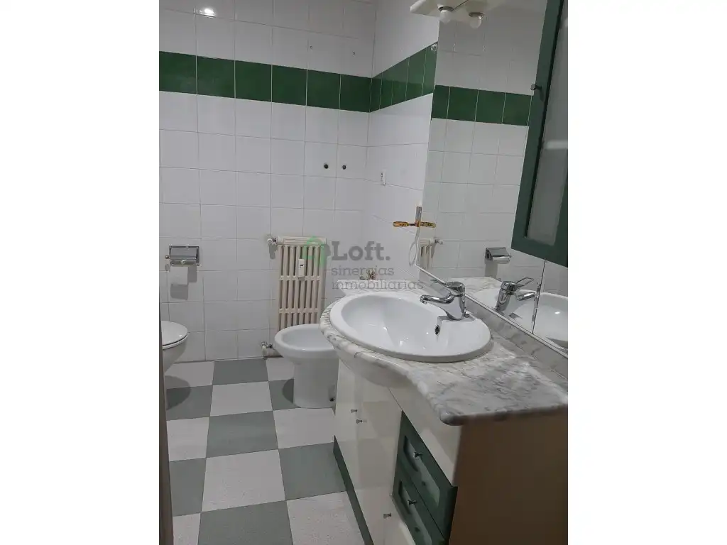 Piso de 130 m² en Badajoz