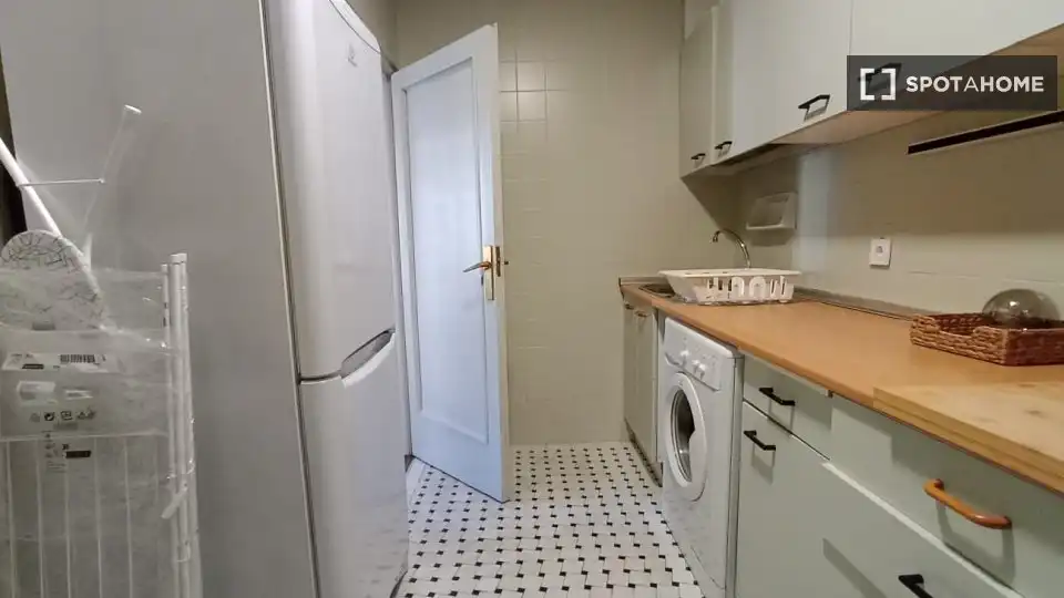 Habitació de lloguer, Madrid