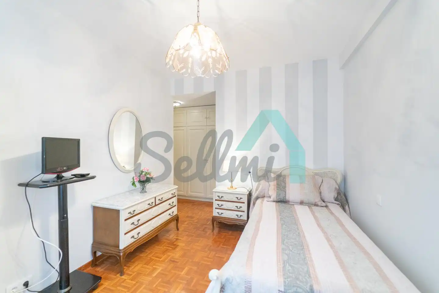 Piso de 107 m² en Oviedo