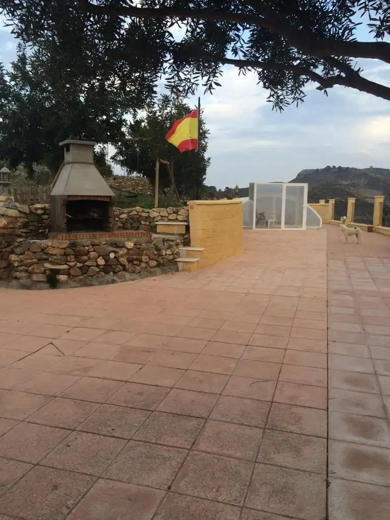 Casa de 180 m² en Taberno