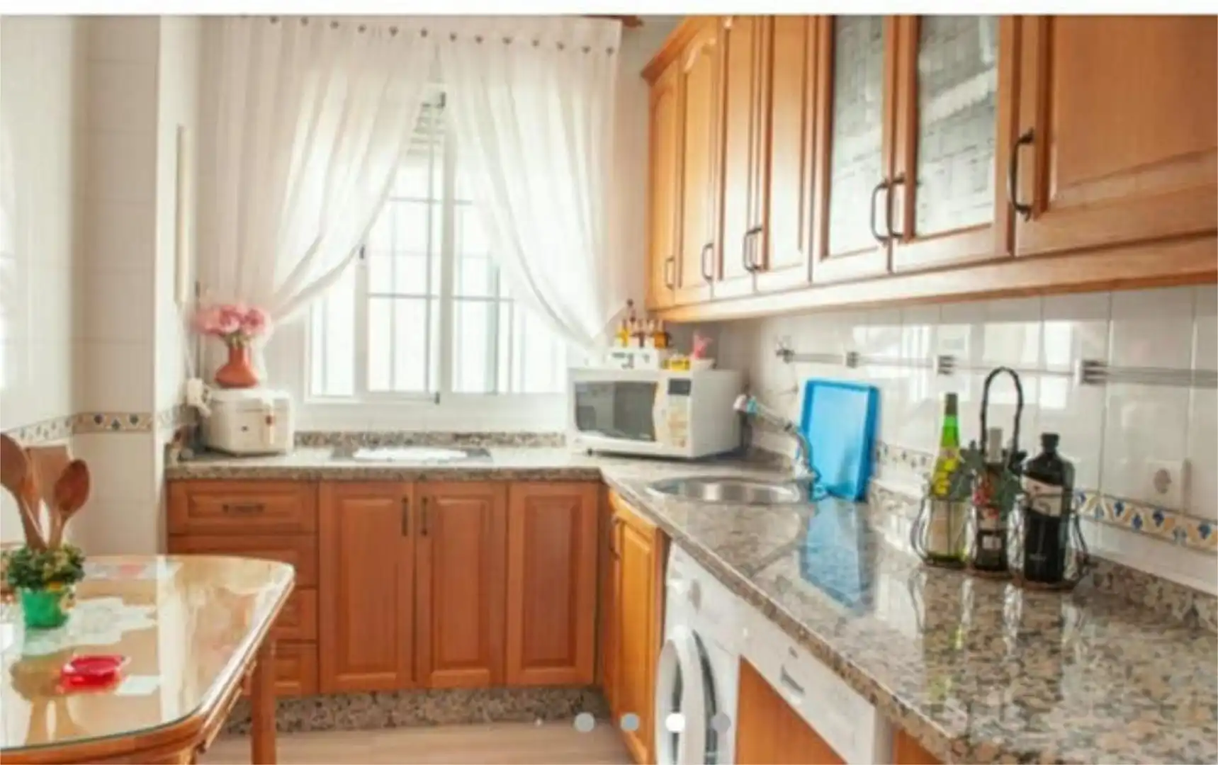 Piso de 85 m² en Rota