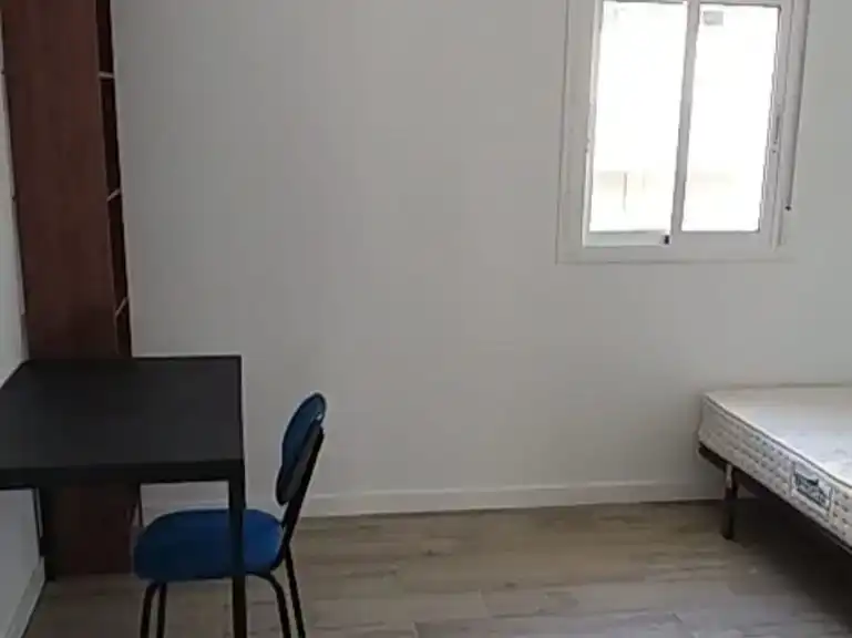 Piso de 100 m² en Sevilla
