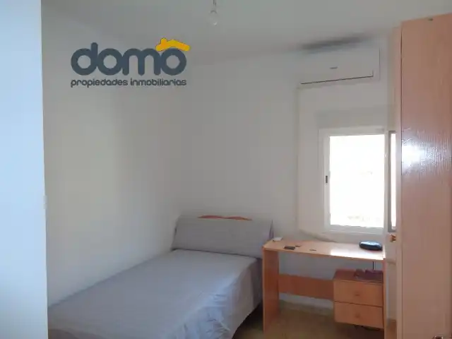 Habitación 75 m², Almería