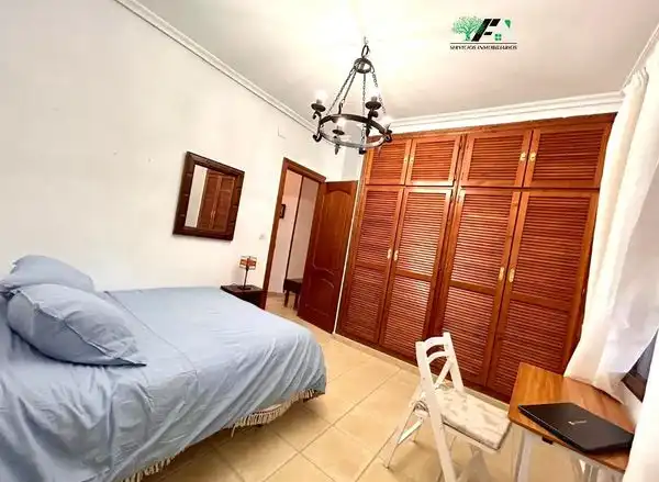 Piso de 206 m² en Baeza
