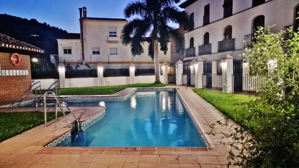 Piso de 75 m² en Vélez de Benaudalla