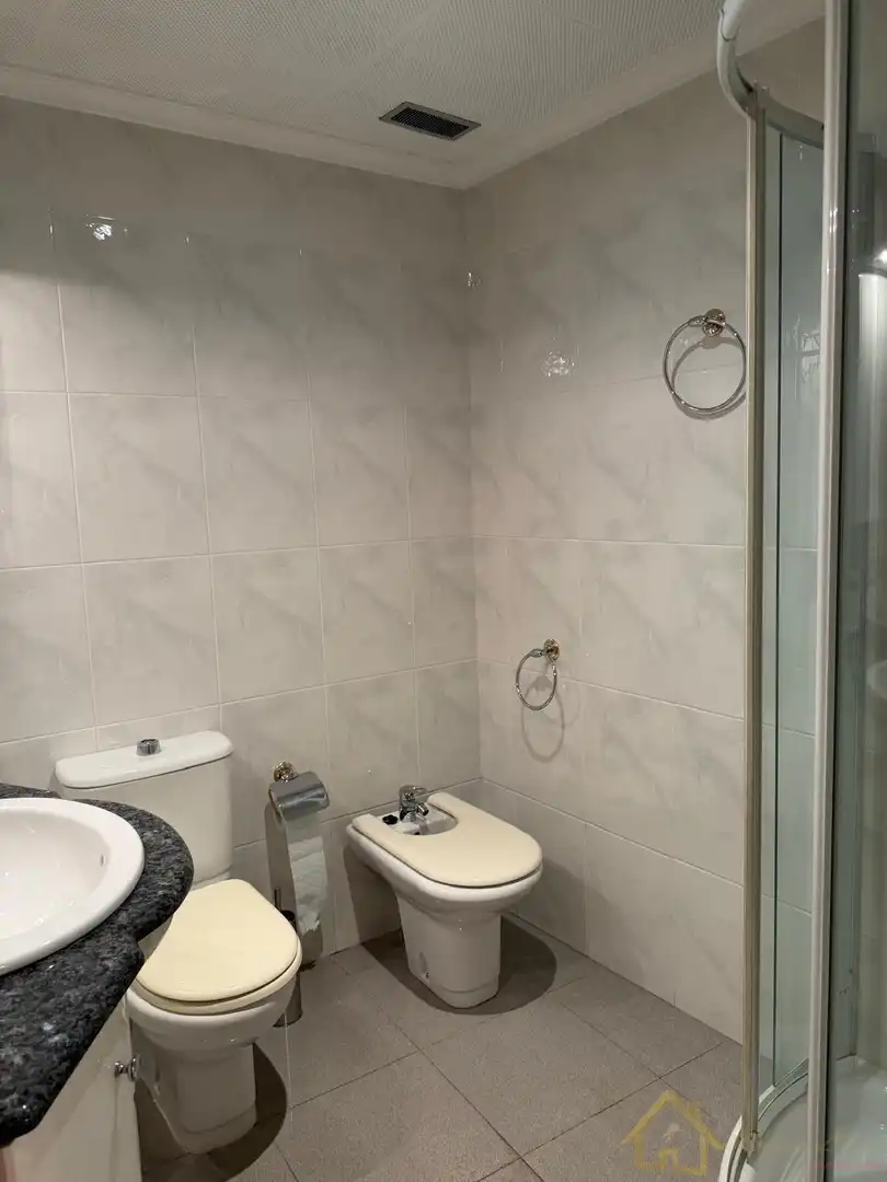 Piso de 180 m² en Lugo