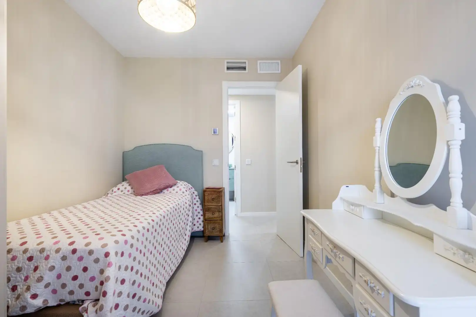 Piso de 84 m² en Almería