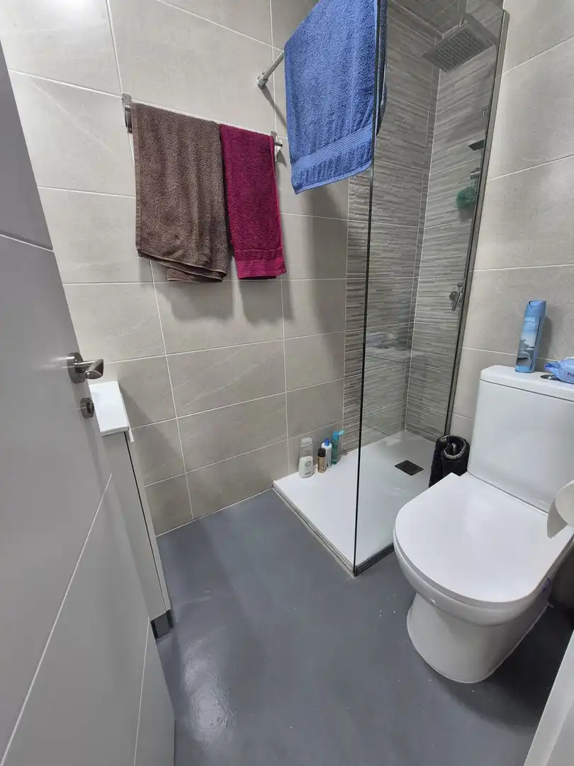 Habitación 100 m², Ávila