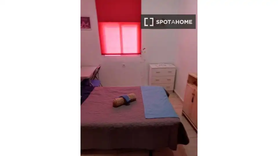 Habitación 104 m², Jaén